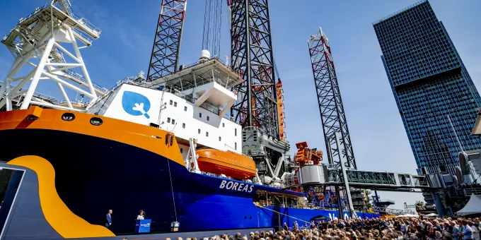 Offshore wind installation vessels | Van Oord